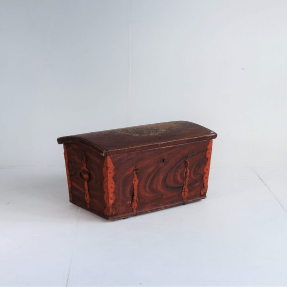360 Trunk dated 1822
