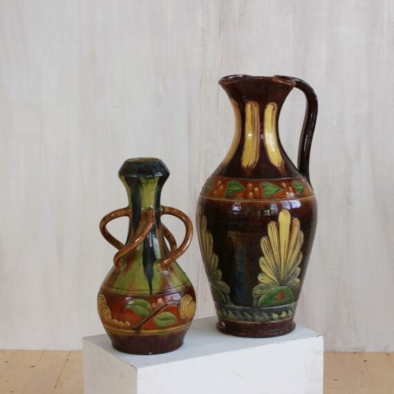 664 Oud Torhout pottery