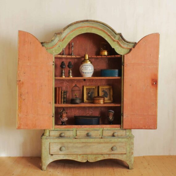 823 Folk Art wardrobe