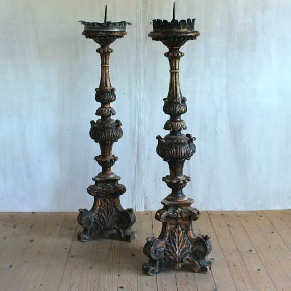 894 Baroque candle sticks
