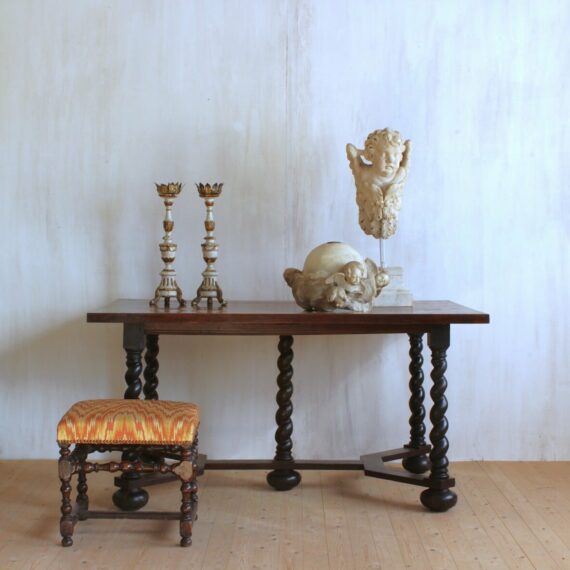 905 console table